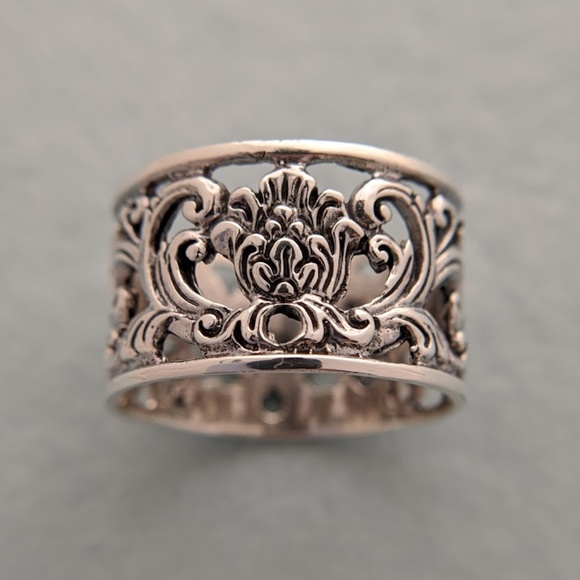 Sundance Silver Filigree Ring - Picture 1 of 1